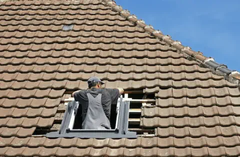 Pose de velux - Siouville-Hague